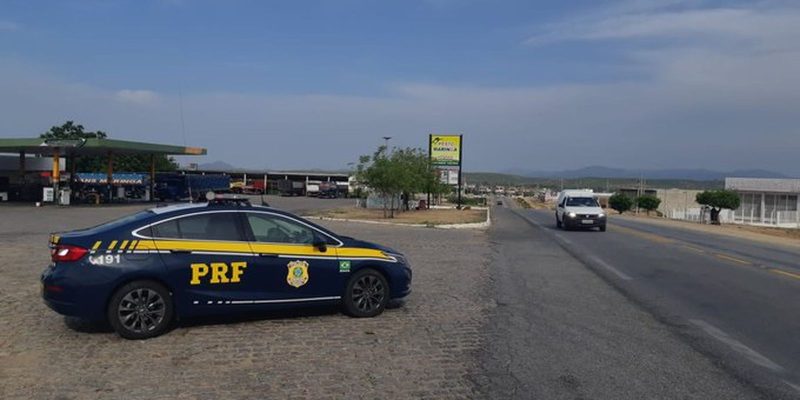 Operação Natal apreende drogas, localiza foragidos e veículos roubados