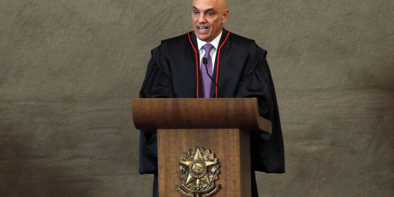 Ministro do STF suspende trechos da Lei de Improbidade