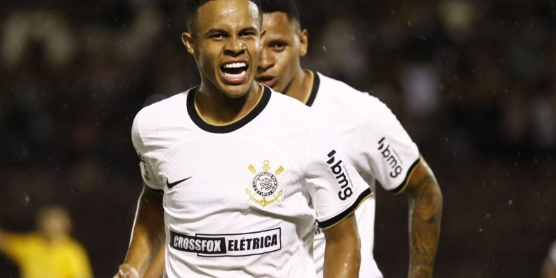 Corinthians aplica goleada de 4 a 0 na estreia da Copa São Paulo