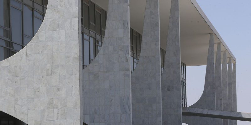 Lula fará reunião com todos os governadores no dia 27 de janeiro