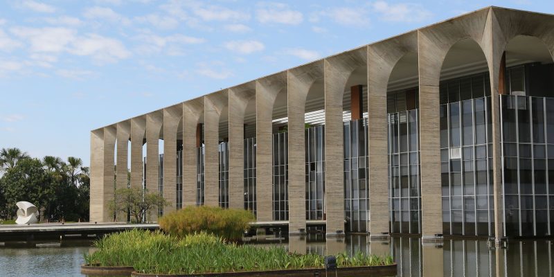 Chanceler brasileiro reforça compromisso com fortalecimento da OMC