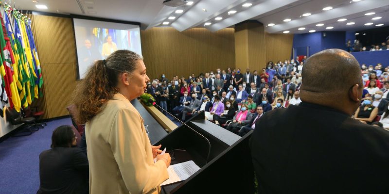 Ministra diz que esporte será elo entre povo e políticas sociais