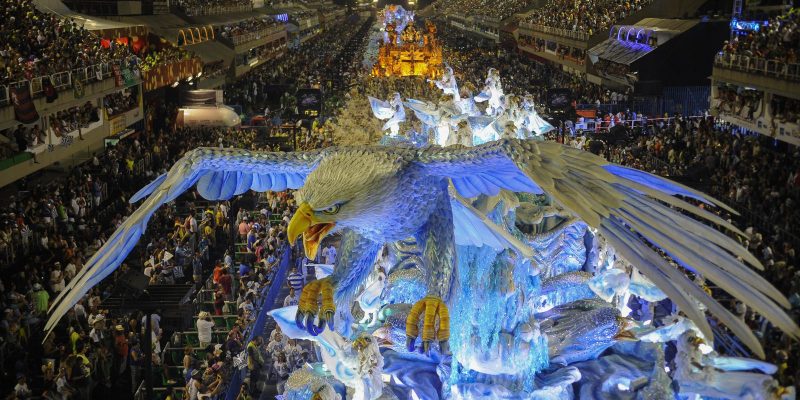 Rio vai cadastrar 10 mil ambulantes para o carnaval de rua