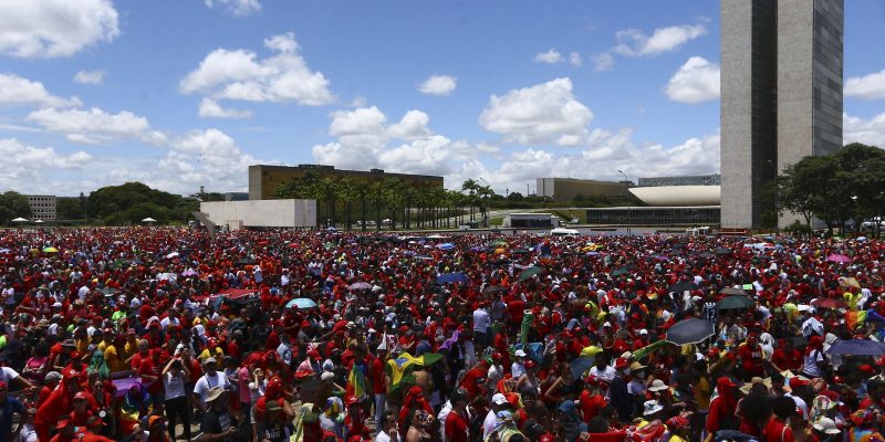 Milhares vem a Brasília para festejar a posse de Lula