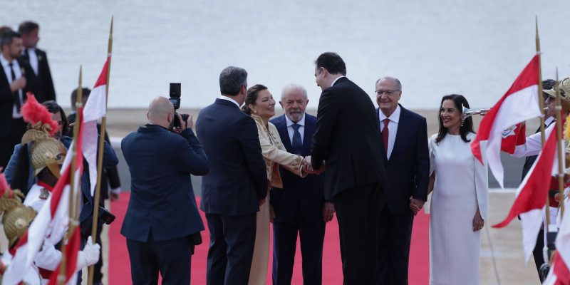Direitos da população, democracia e soberania serão pilares do governo