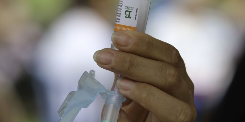 Covid-19: Saúde renegocia prazos de entrega de vacinas pediátricas