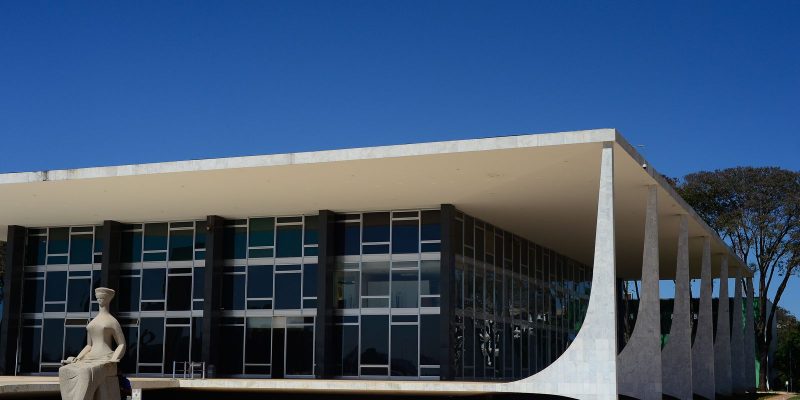 STF agradece Dino por colocar PF à disposição para investigar ataques