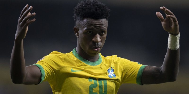 Vini, Neymar e Debinha estão entre indicados ao prêmio Fifa The Best