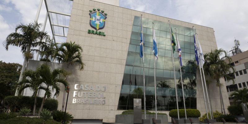 CBF desmente informação de que Ancelotti será novo técnico da seleção
