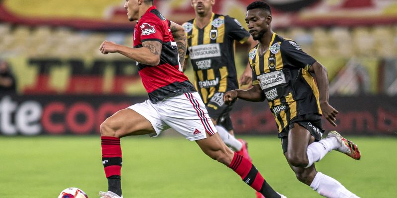 Flamengo joga pelo Carioca após participação frustrante no Mundial