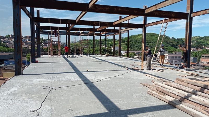 Em ritmo acelerado, obra do Hospital da Criança de Volta Redonda conclui quarto piso