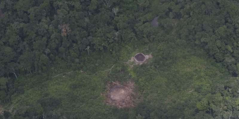MPF pede informações ao governo sobre tráfego aéreo em áreas indígenas