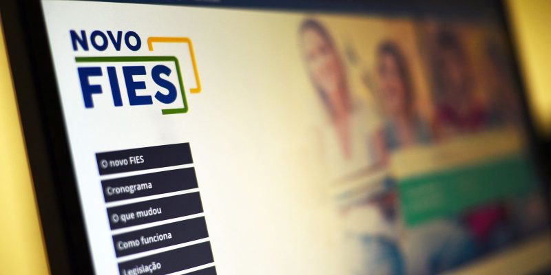 Fies: termina hoje prazo para complementação de dados de inscrição