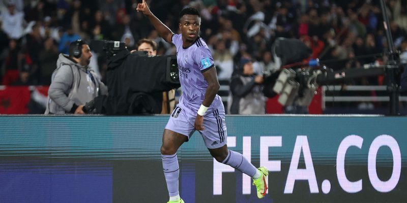 Vini Jr. curte recepção calorosa no Marrocos após ataques na Espanha