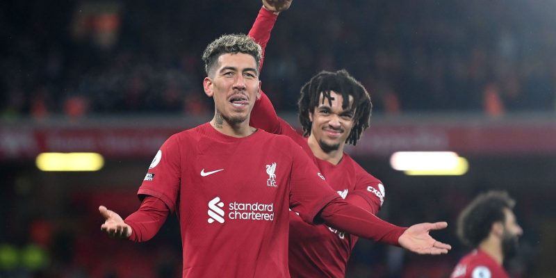 Liverpool faz 7 a 0 sobre o United, placar recorde no clássico inglês