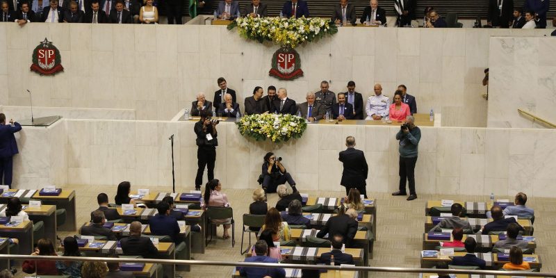 Deputados tomam posse e PL vai comandar a presidência da Alesp
