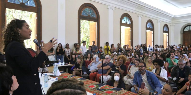 Lei de Cotas vai permanecer de qualquer maneira, afirma ministra