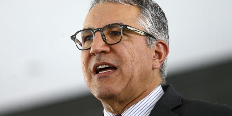 Padilha: CPMI não atrapalhará tramitação de arcabouço fiscal