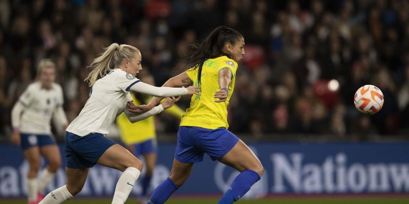 Inglaterra vence Brasil nos pênaltis e fica com título da Finalíssima
