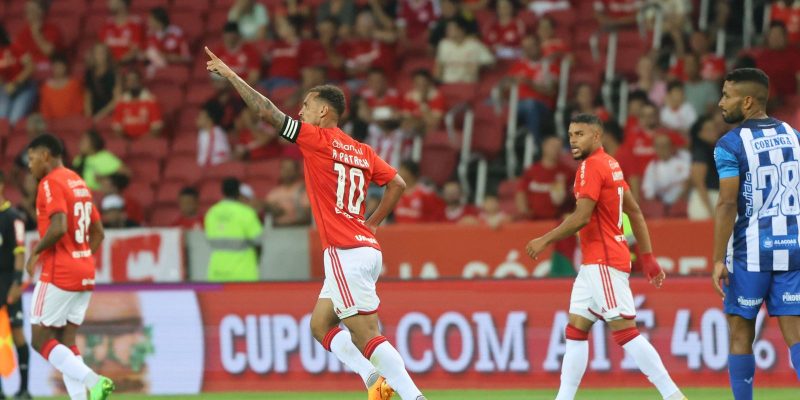 Alan Patrick leva Internacional à vitória na Copa do Brasil
