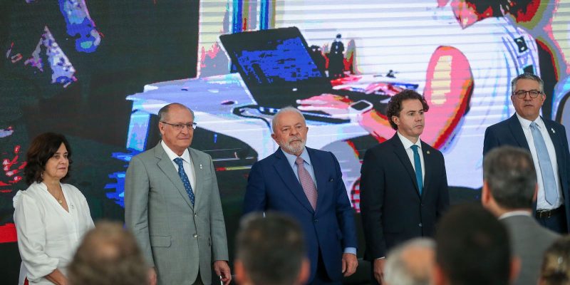 Governo federal libera R$ 1,5 bilhão para santas casas