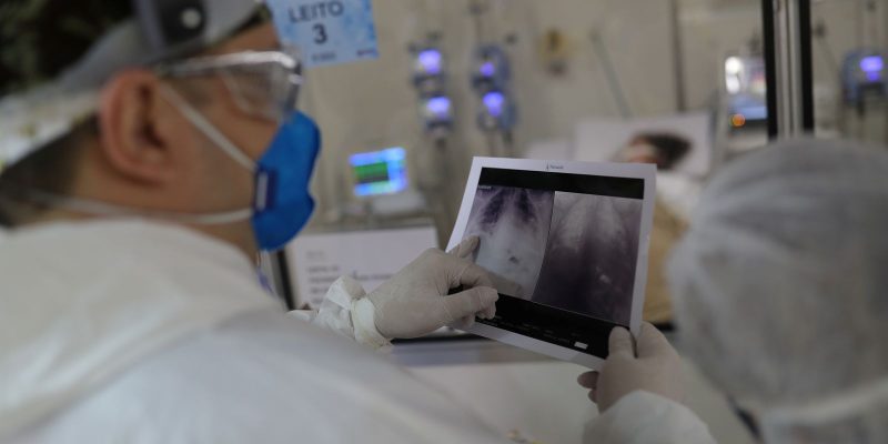 Anvisa flexibiliza uso de máscaras em hospitais