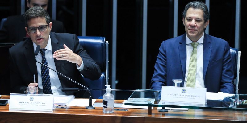 Campos Neto diz que revisão da renúncia fiscal é bem-vinda