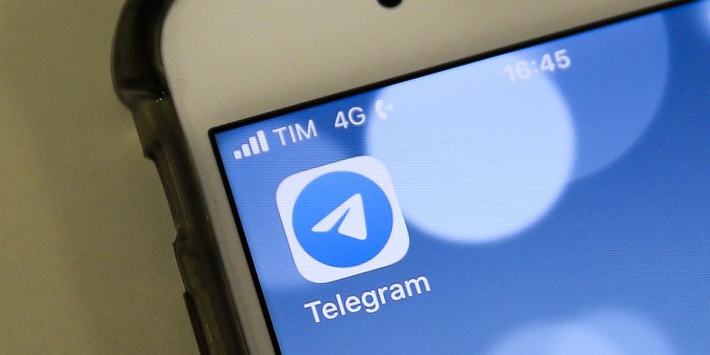 Idec pede multa ao Telegram por mensagem contra PL das Fake News