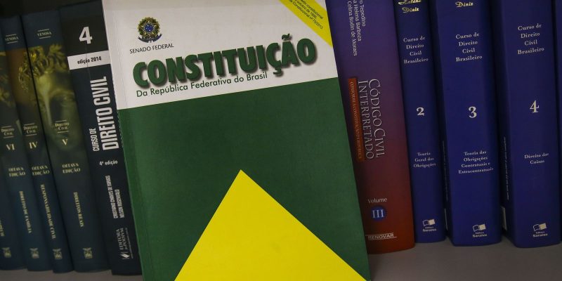 Constituição e Lei Maria da Penha ganham tradução em idioma indígena