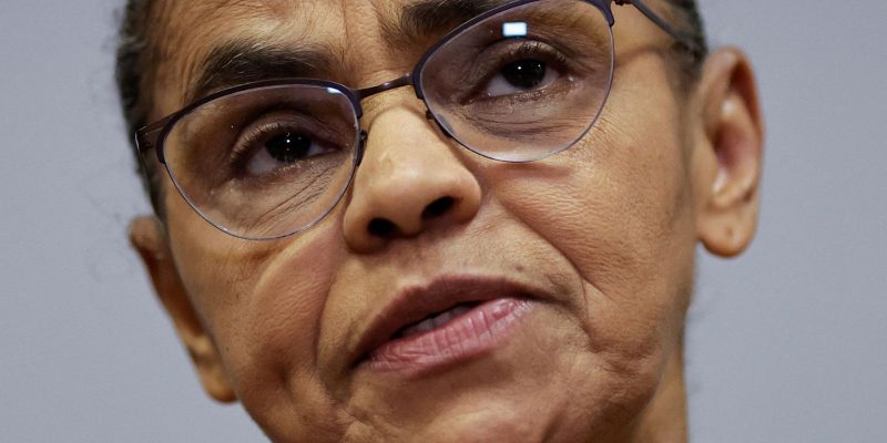 Marina Silva continua internada para tratamento de covid-19
