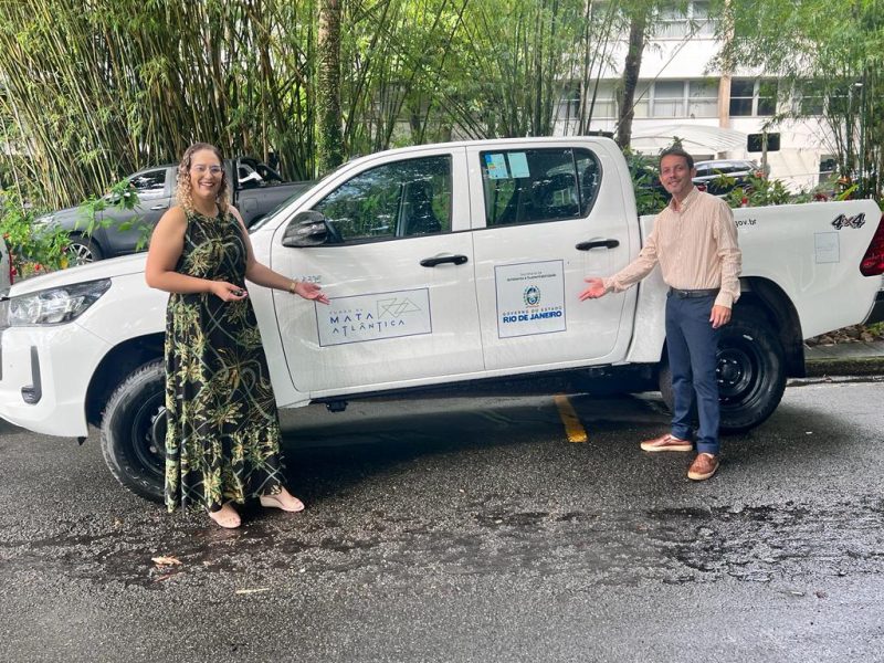 Volta Redonda recebe do Estado uma viatura para auxílio às fiscalizações das Unidades de Conservação