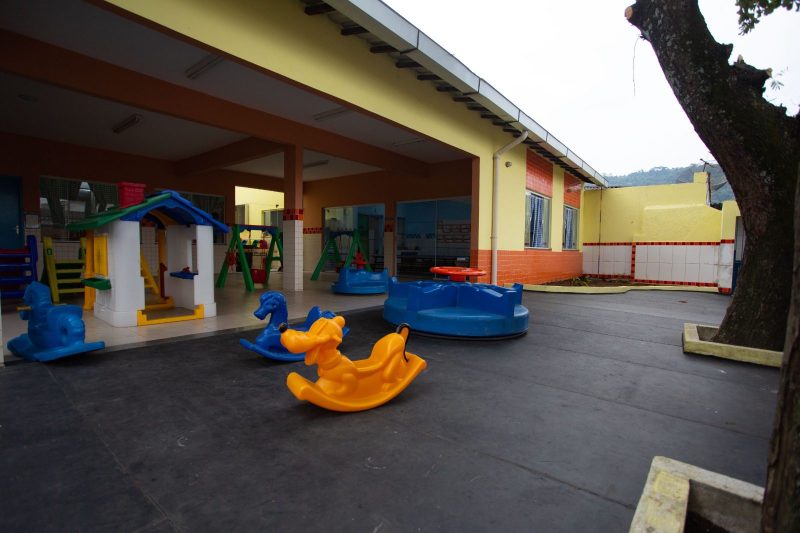 Prefeitura de Volta Redonda conclui reforma geral na creche Nosso Espaço