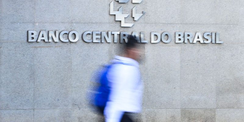 Previsão de inflação do mercado financeiro cai para 6,02% em 2023