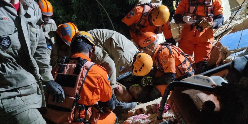 Desabamento deixa morto e feridos no Rio de Janeiro 