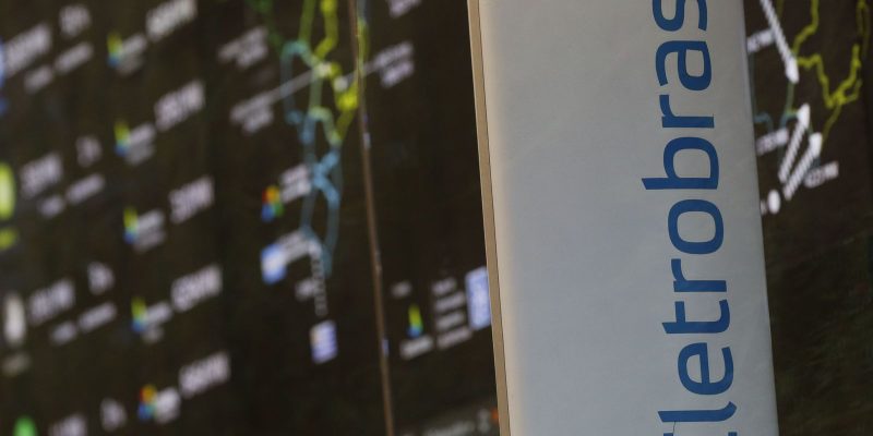 AGU contesta no Supremo parte da lei que privatizou a Eletrobras