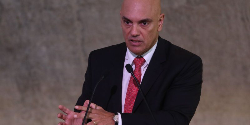 Moraes abre inquérito contra dirigentes do Google e do Telegram