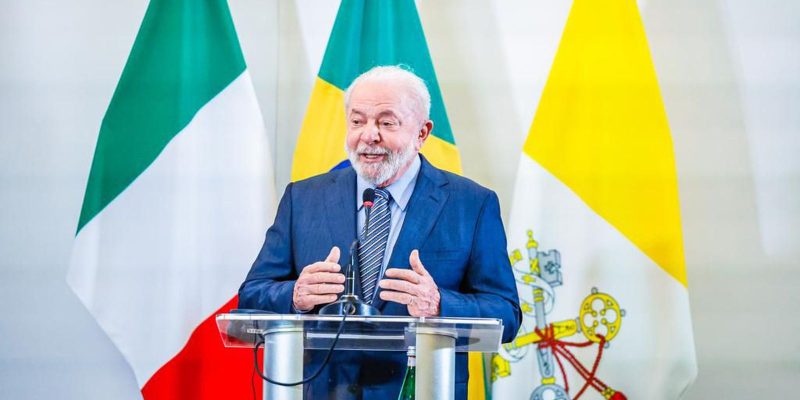 Lula defende que a esquerda construa uma nova utopia