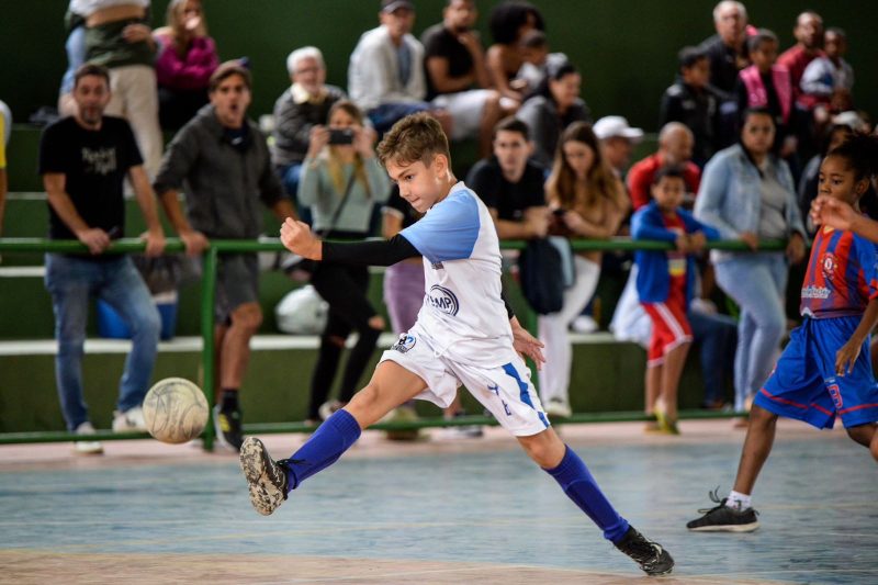 Jogos de futsal agitam o fim de semana em Barra