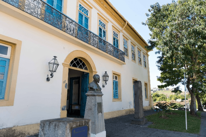 PROJETO ‘PASSEIO HISTÓRICO’ REALIZA TOUR NO PRÓXIMO SÁBADO, DIA 15, EM COMEMORAÇÃO AOS 175 ANOS DA PROCLAMAÇÃO DA CIDADE DE RESENDE