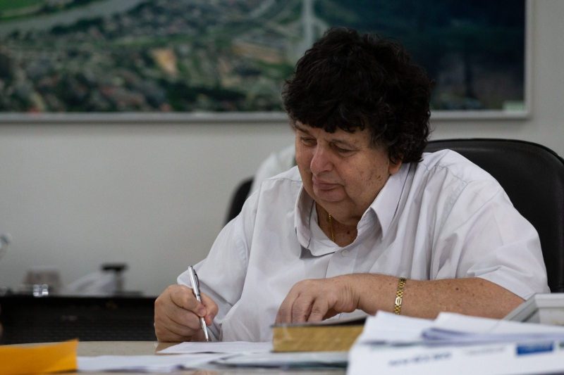 Volta Redonda adere a projeto para construir 192 imóveis populares