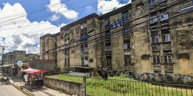 Número de mortos de prédio que desabou no Grande Recife sobe para 11