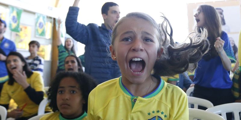 Torcida vibra com entrada de Marta na Seleção Brasileira