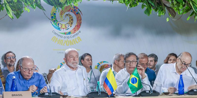 Lula propõe criação de Parlamento Amazônico, durante evento em Letícia