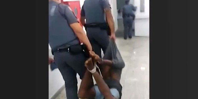 Justiça concede habeas corpus a rapaz amarrado por PMs com cordas