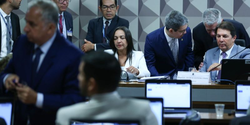 CMPI do golpe convoca hacker Delgatti e mais quatro pessoas
