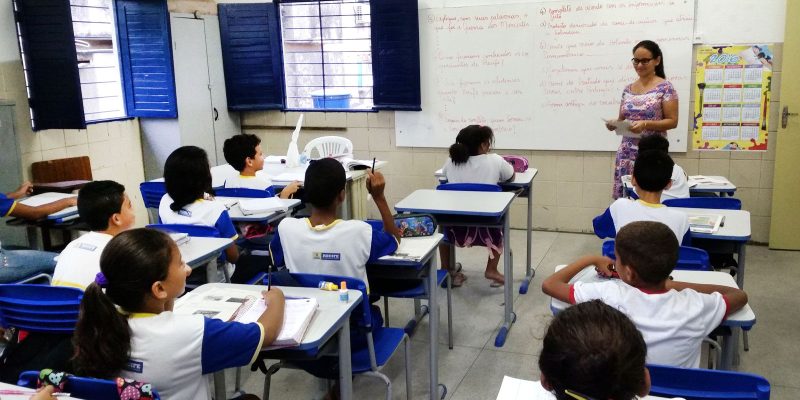 Senado aprova política de qualidade de vida para educadores