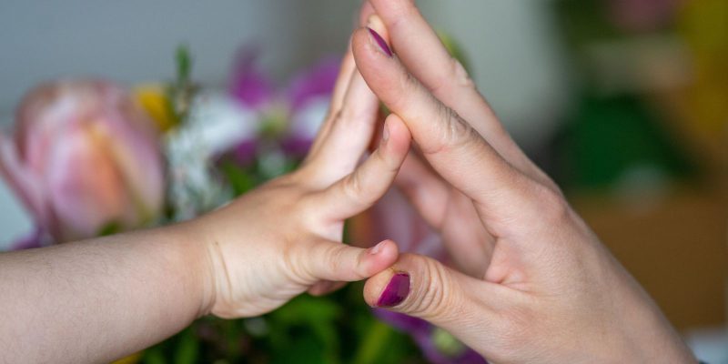 No Brasil, 11 milhões de mulheres criam sozinhas os filhos