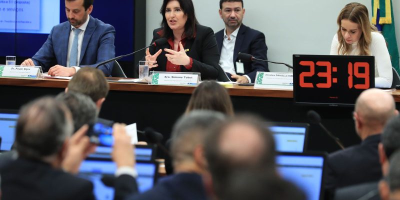 Governo precisa de R$ 168 bi para zerar déficit em 2024, diz Tebet