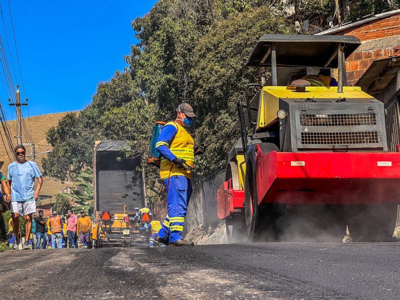 Asfaltamento no bairro Km4 entra em fase final – Barra