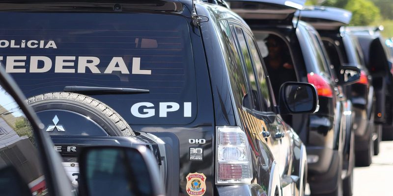PF faz ação contra suspeitos de aliciar menores para Estado Islâmico